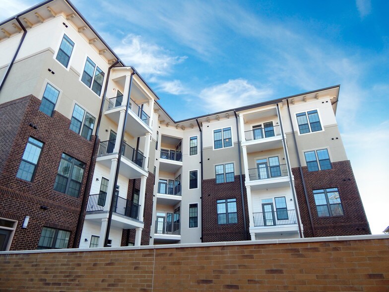 1810 Belcourt Nashville, TN Apartment Finder