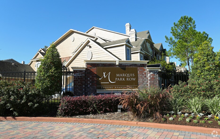 Marquis on Park Row Houston, TX Apartment Finder