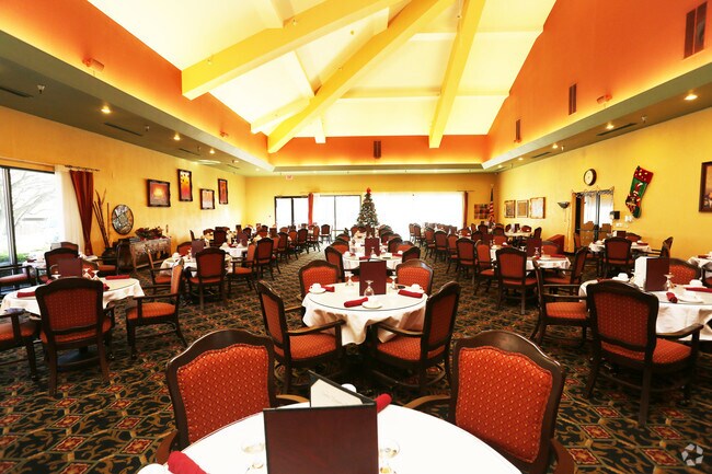 Sierra Regency Senior Living Roseville, CA Apartment