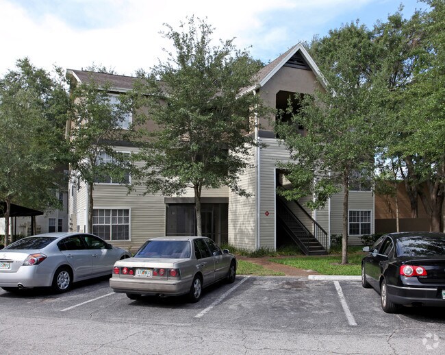 Polos Apartments Orlando, FL Apartment Finder