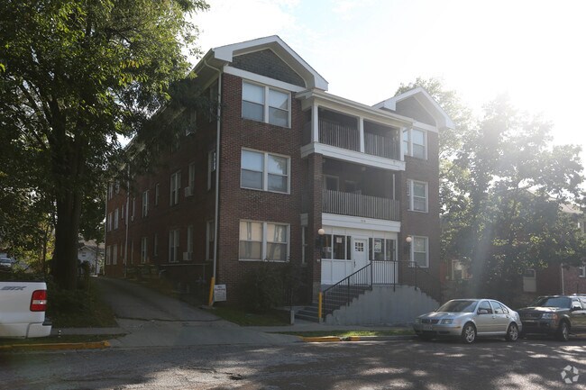 Off Campus Apartments For Rent Near Columbia College Main Off Campus Apartments For Rent Near Columbia College Main In Mo Apartment Finder