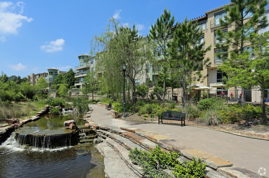 Boardwalk at Town Center The Woodlands, TX Apartment Finder