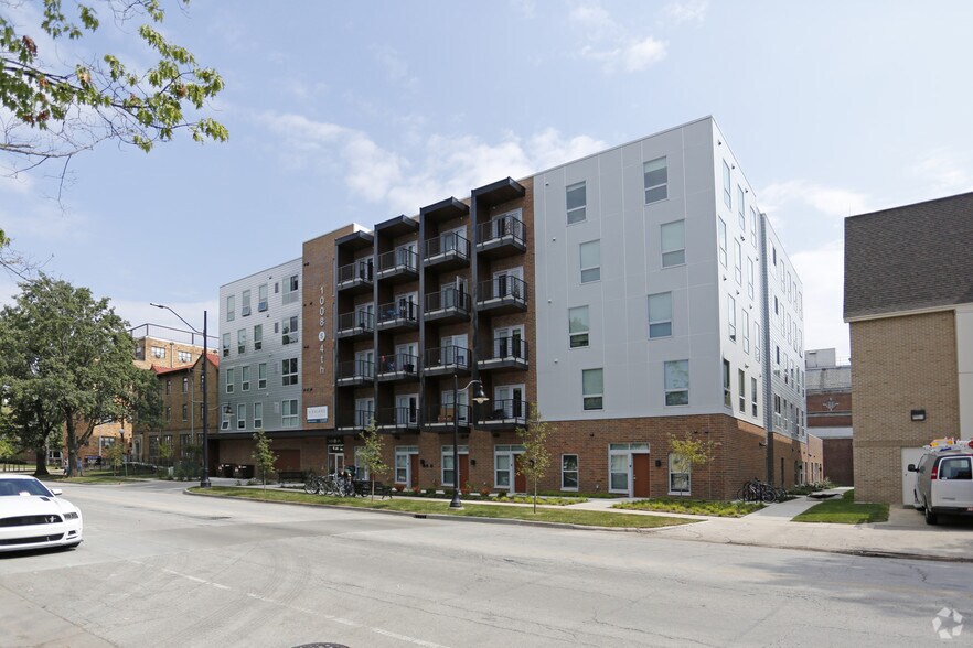 1008 S. Fourth Champaign, IL Apartment Finder