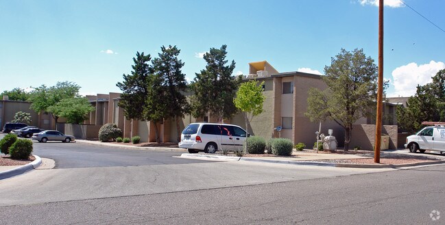 Vista Village Apartments - El Paso, TX | Apartment Finder