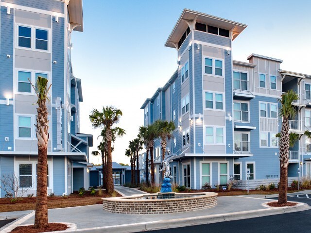 Lively Carolina Forest - Myrtle Beach, SC | Apartment Finder