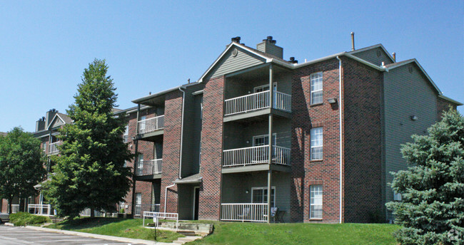 La Vista Apartments Concord - Mandy Miller