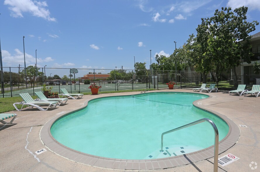 Peachtree Apartments Corpus Christi, TX Apartment Finder