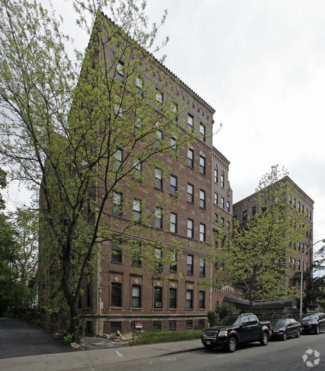 The Fairview East Orange, NJ Apartment Finder