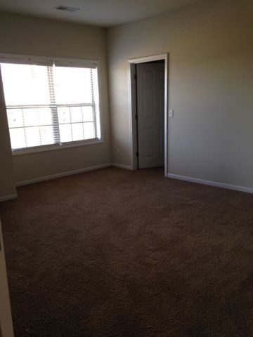 Bellerive Luxury Apartments Manhattan Ks Apartment Finder Building Photo Bellerive Luxury Apartments