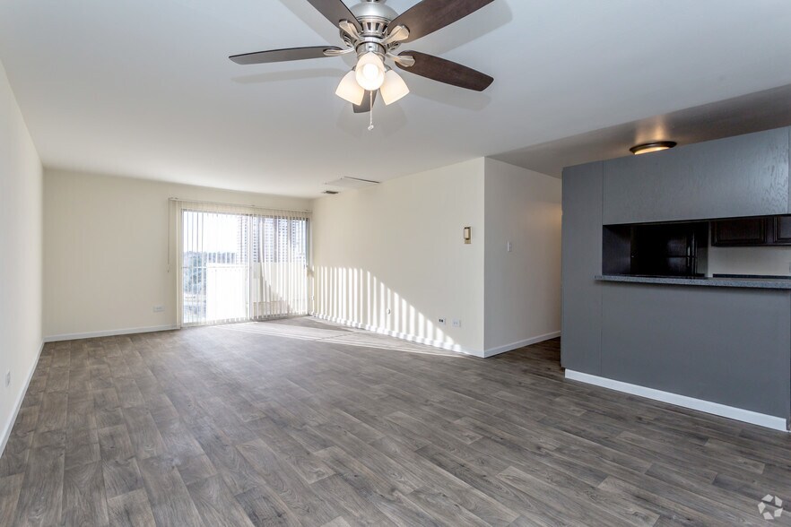 High Country House Apartments - Denver, CO | Apartment Finder High Country House Apartments - Denver, CO | Apartment Finder