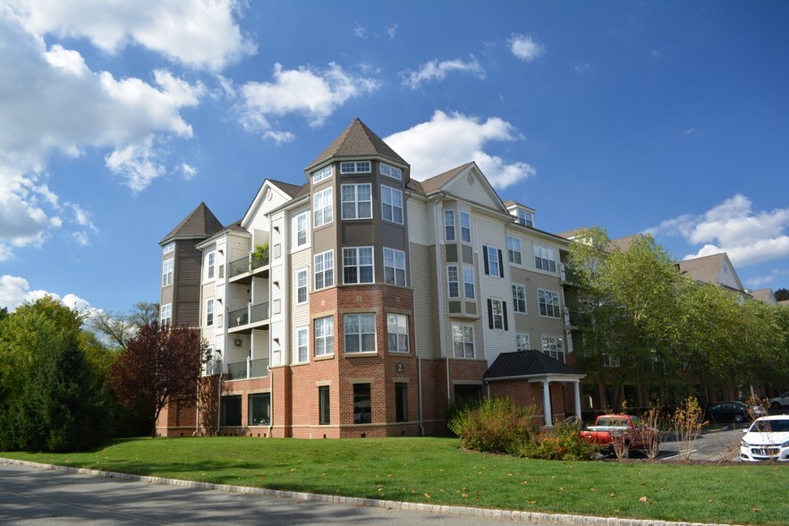 Riverview Landing Norristown, PA Apartment Finder