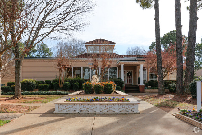 the apartments at sailboat bay charlotte