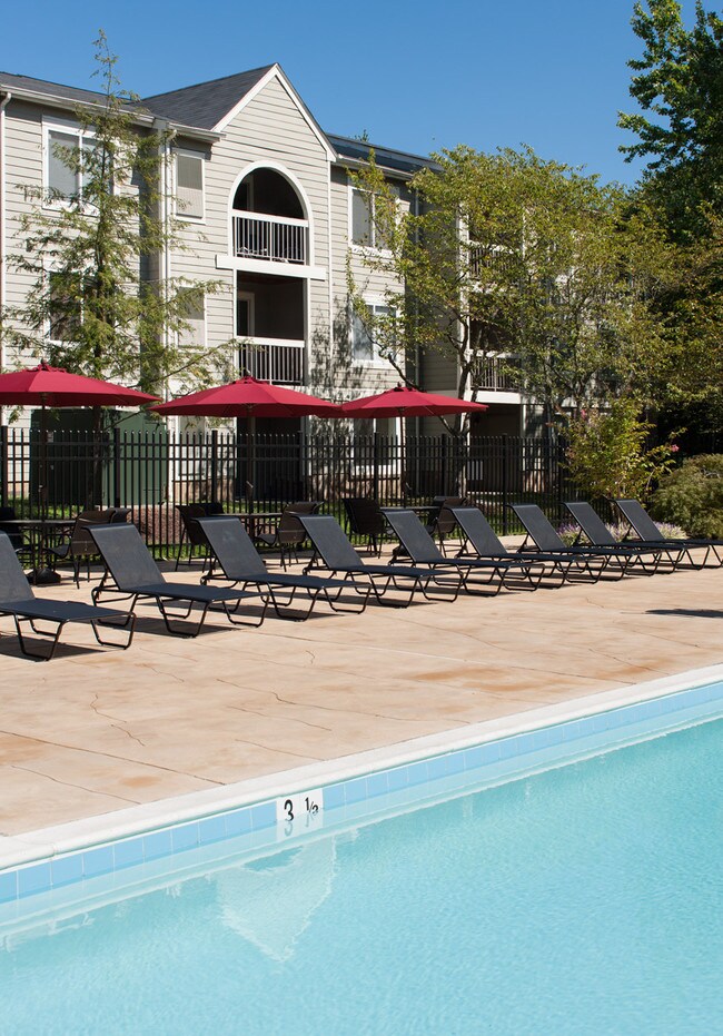 Woodside Lorton, VA Apartment Finder