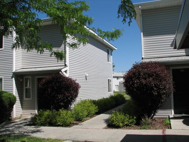 Northwest Pointe Apartments Boise, ID Apartment Finder