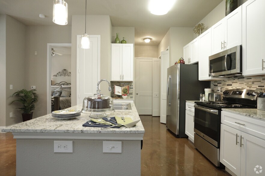 Kings Cove Luxury Apartments Kingwood, TX Apartment Finder