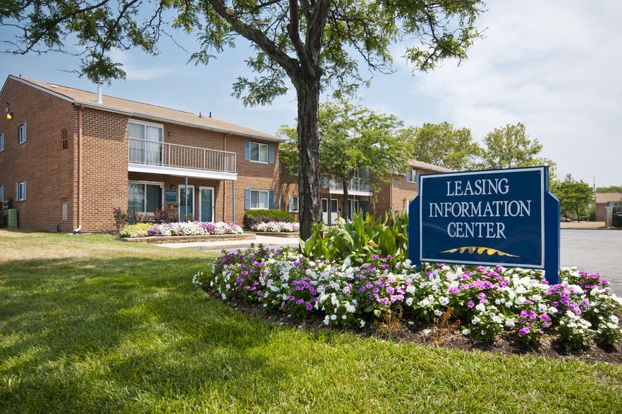 Rivers Bend Apartments Carneys Point, NJ Apartment Finder