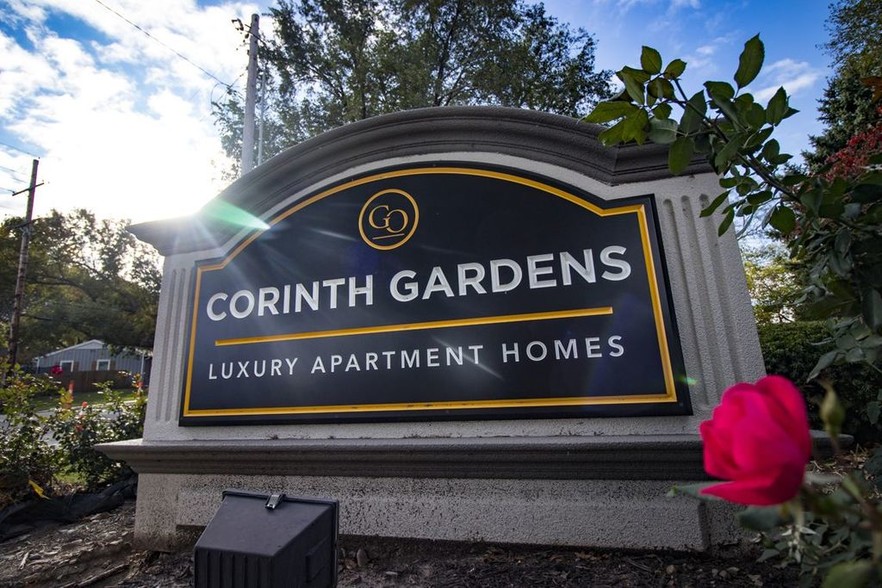 Corinth Gardens - Prairie Village, KS | Apartment Finder