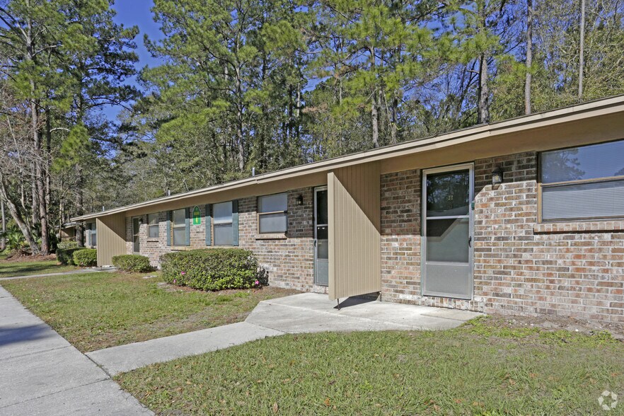 Southwest Villas Jacksonville, FL Apartment Finder