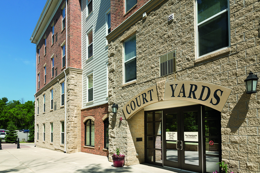 The Courtyards Apartments Ann Arbor