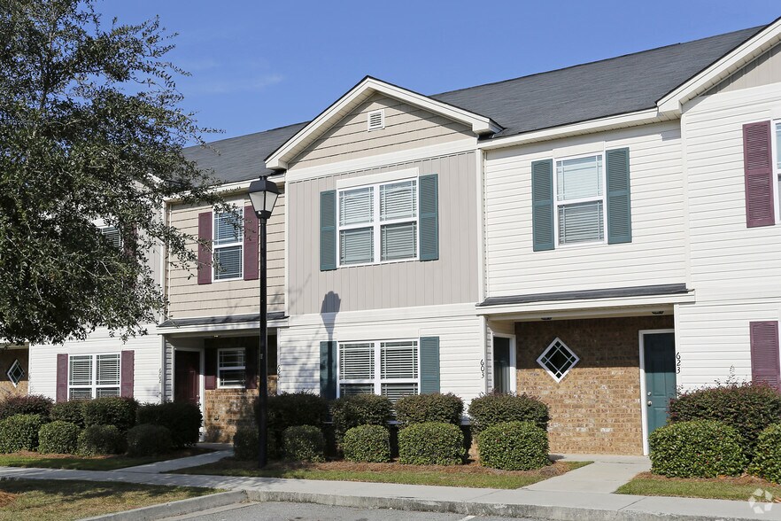 The Village at Mill Creek Statesboro, GA Apartment Finder
