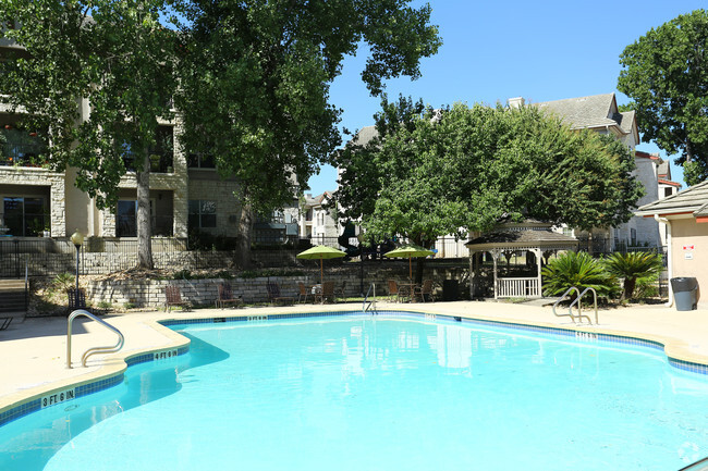 Blunn Creek Apartments - Austin, TX | Apartment Finder