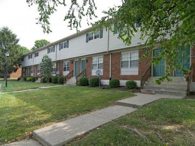 Hidden Creek Apartments - Jeffersonville, IN | Apartment Finder