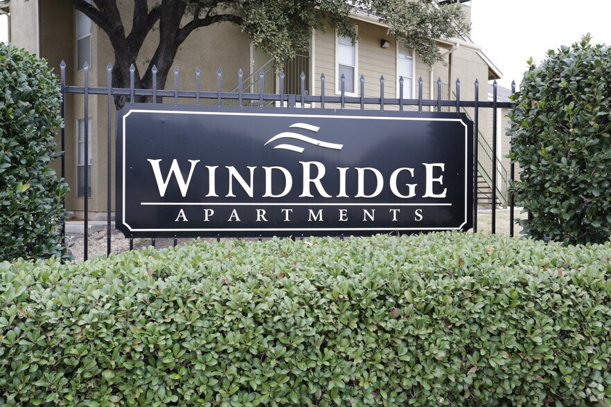Windridge Dallas, TX Apartment Finder