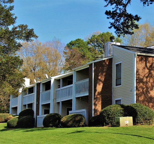 Woodbridge Apartment Homes Charlotte, NC Apartment Finder