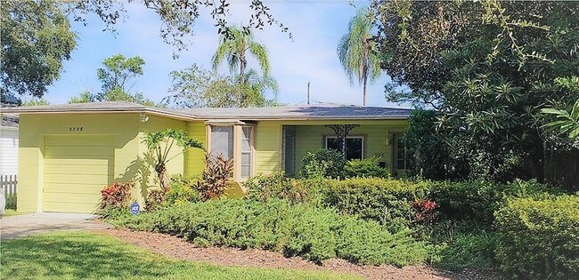 Charming 2 Bedroom 1 Bath St Petersburg Home Saint Fl Primary Photo Charming 2 Bedroom 1 Bath St Petersburg Home