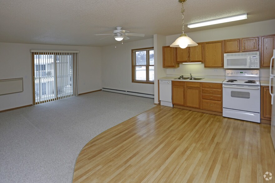 Trollwood Village Apartments Fargo, ND Apartment Finder