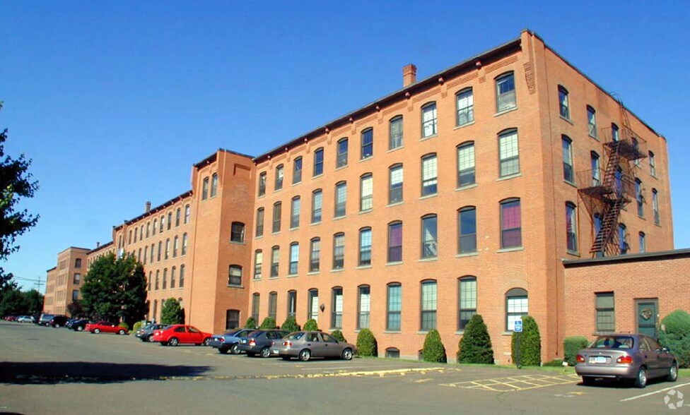 Parker Place Wallingford, CT Apartment Finder