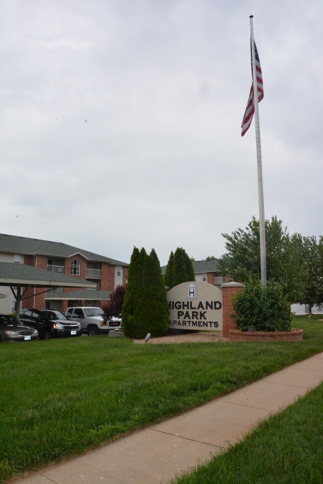 Highland Park Springfield, MO Apartment Finder