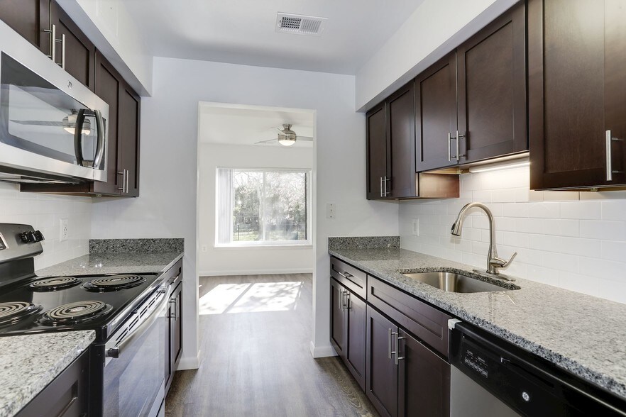 Annen Woods Apartments Pikesville, MD Apartment Finder